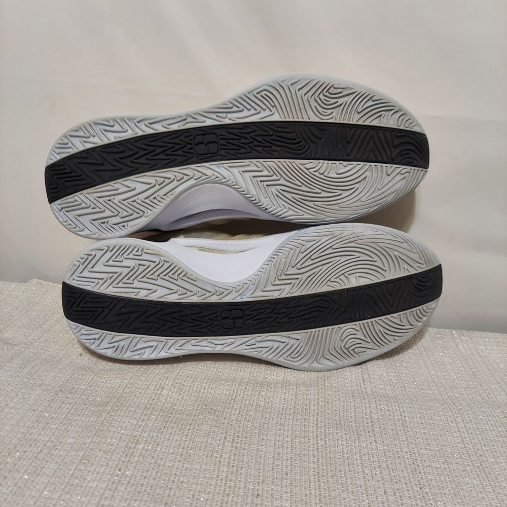 Nike Sabrina 1 Magnetic Mens 17/Womens 18.5 Shoes Sneakers FQ3381-103 - Picture 8 of 9